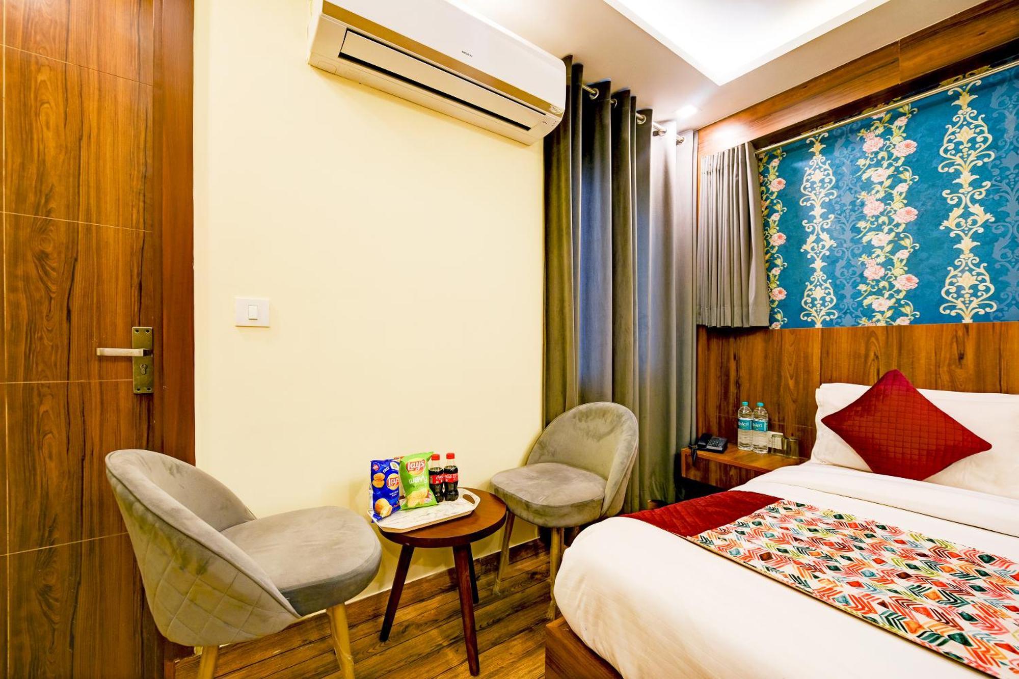 Rosewood Suites A Family Hotel Near Delhi Airport New Delhi Exterior photo